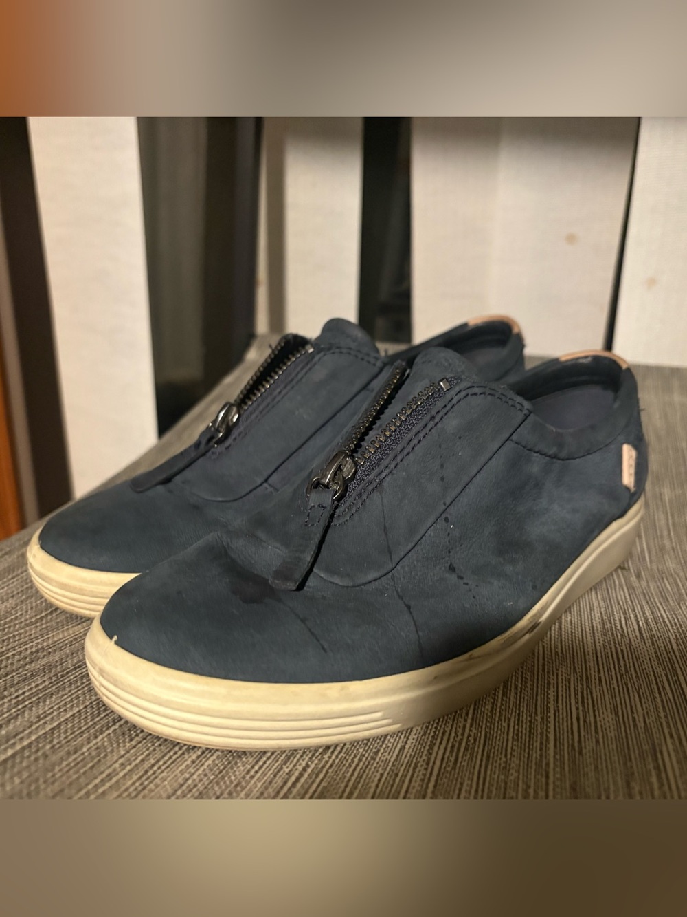Ecco leather Navy Zip-Front Slip-On suede sneakers comfort Loafers size 6